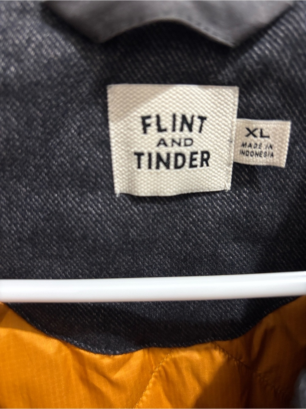 Flint and Tinder Quilted Waxed Shirt Jacket - Picture 4 of 4